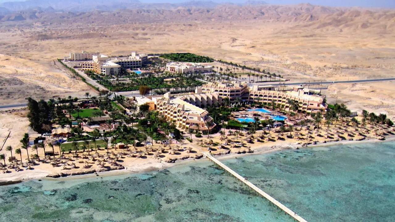 الفندق فلامنكو بيتش آند ريزورت - القصير